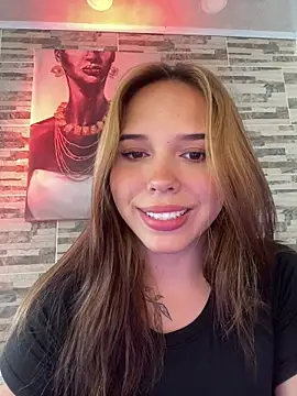 Snapshot of lunacandy_0 chatting on May 2026 07:20:02 PM lunacandy 0 online show from May 2026 07:20:02 PM