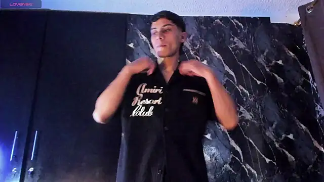 Axel DavisSM online show from March 2026 01:00:02 AM