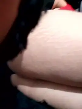 LunaCaat online show from April 2026 08:20:02 PM