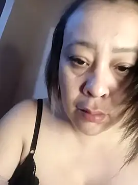 Snapshot of lua-bfly chatting on June 2026 10:14:01 PM lua-bfly online show from June 2026 10:14:01 PM