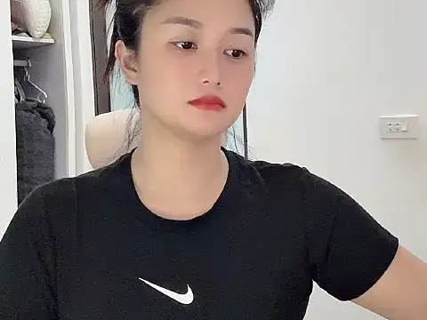 AmyLinee 1 online show from May 2026 06:55:02 AM