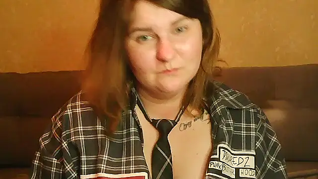 Minisstra online show from April 2026 06:05:01 PM