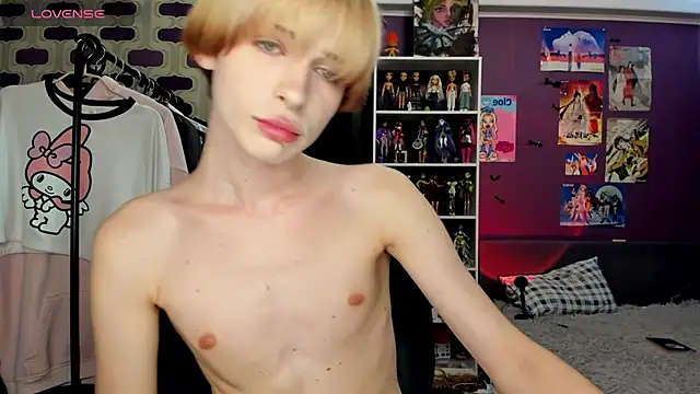 sweet peach    online show from July 2026 04:45:01 PM
