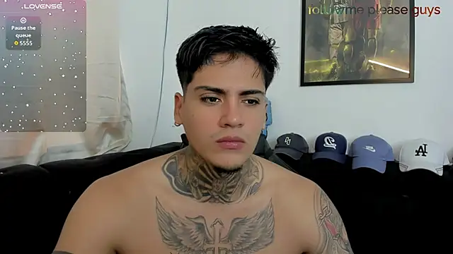 sweetlatinoboy online show from May 2026 11:36:01 AM