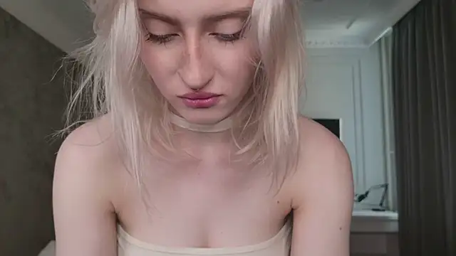 Snapshot of oh__lily chatting on August 2026 02:27:02 PM oh lily online show from August 2026 02:27:02 PM