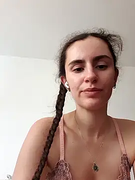 Snapshot of starlight_mo chatting on June 2026 01:24:02 PM starlight mo online show from June 2026 01:24:02 PM
