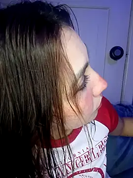 Snapshot of Amsthey29 chatting on April 2026 04:10:02 AM Amsthey29 online show from April 2026 04:10:02 AM