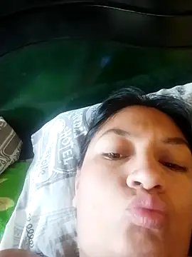 LatinSquirtBaby online show from June 2026 07:28:01 PM