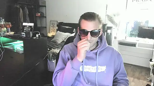 JXXTARA online show from March 2026 11:52:01 PM