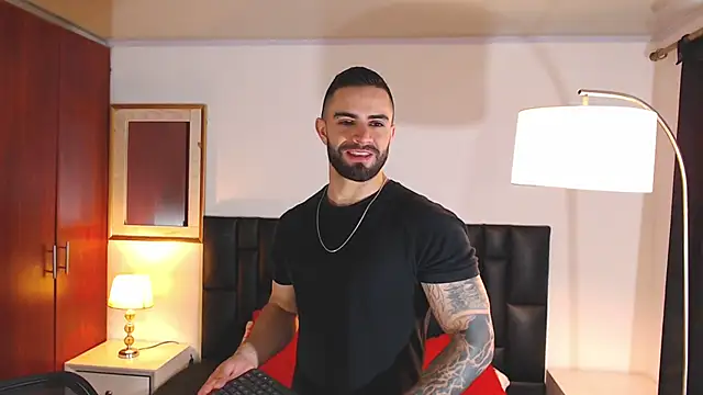 Snapshot of tony_goldstein chatting on May 2026 10:06:01 PM tony goldstein online show from May 2026 10:06:01 PM
