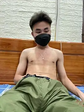 Snapshot of Hoanganhdayroii chatting on April 2026 03:17:02 PM Hoanganhdayroii online show from April 2026 03:17:02 PM