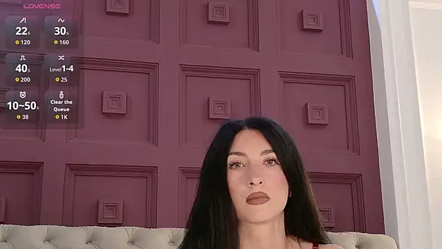 Snapshot of EllieJules chatting on June 2026 03:41:02 AM EllieJules online show from June 2026 03:41:02 AM