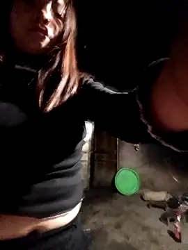 Nina pinky online show from March 2026 10:57:01 PM