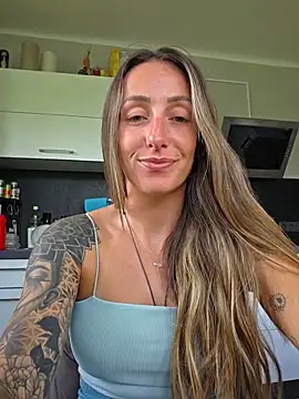 NicoleKaiser online show from June 2026 10:39:02 AM