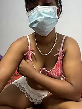 Snapshot of honeyi_babe chatting on June 2026 03:38:02 PM honeyi babe online show from June 2026 03:38:02 PM