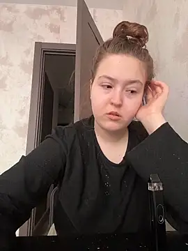 charmingggirl online show from April 2026 06:17:01 AM