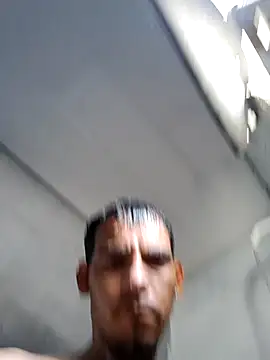 JOHANMGC19 online show from May 2026 06:25:01 PM