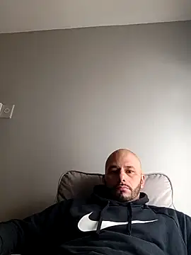 chicostyk online show from March 2026 07:39:01 PM