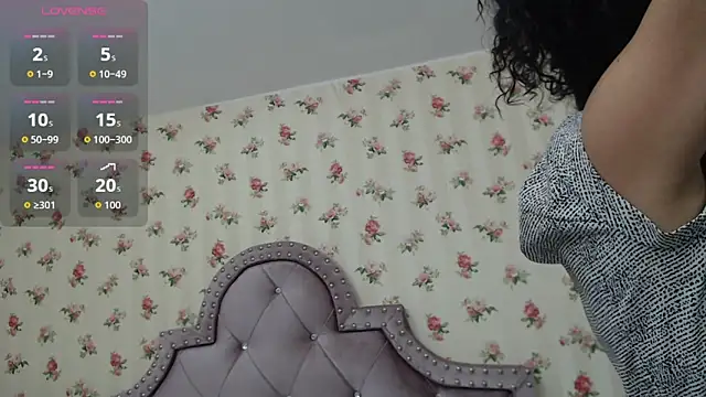 crystal watson0 online show from April 2026 01:02:02 PM