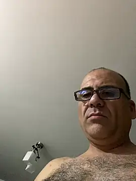 Snapshot of Guapo007sexy chatting on April 2026 02:42:02 AM Guapo007sexy online show from April 2026 02:42:02 AM