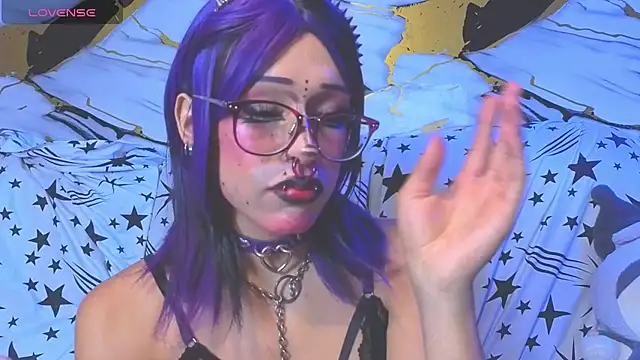 Snapshot of dark_nina__ chatting on July 2026 03:52:01 AM dark nina online show from July 2026 03:52:01 AM