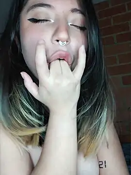 Snapshot of Petite_CherryX chatting on May 2026 02:19:01 AM Petite CherryX online show from May 2026 02:19:01 AM