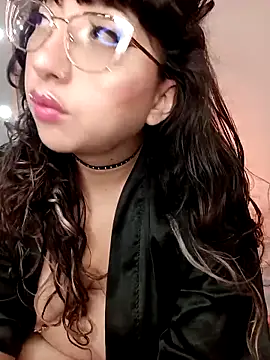 Snapshot of Piafisher_2 chatting on April 2026 01:08:01 AM Piafisher 2 online show from April 2026 01:08:01 AM