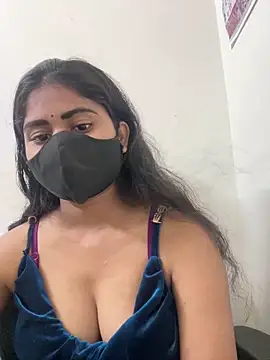 sexy-riyaa43 online show from March 2026 06:08:01 PM