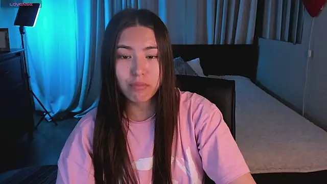 IceIcebabe  online show from June 2026 01:04:02 AM