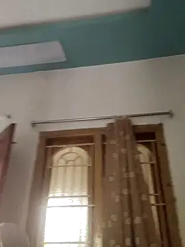 Snapshot of ursmanis chatting on April 2026 05:43:01 AM ursmanis online show from April 2026 05:43:01 AM