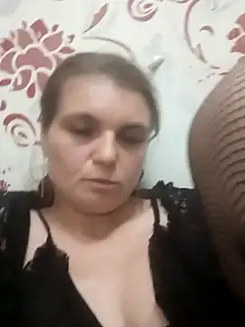 Snapshot of -MilfAnn- chatting on April 2026 04:45:01 PM -MilfAnn- online show from April 2026 04:45:01 PM