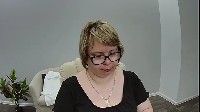 Snapshot of BonnnyBoobsy chatting on July 2026 06:11:02 PM BonnnyBoobsy online show from July 2026 06:11:02 PM