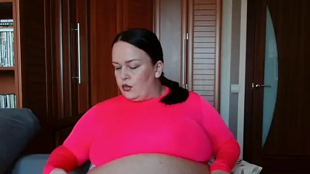 Snapshot of Katyusha_Belly chatting on March 2026 01:22:01 PM Katyusha Belly online show from March 2026 01:22:01 PM