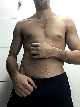 luccasbdk online show from March 2026 06:22:01 PM