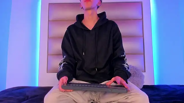 Snapshot of dante_sk chatting on March 2026 01:40:02 AM dante sk online show from March 2026 01:40:02 AM