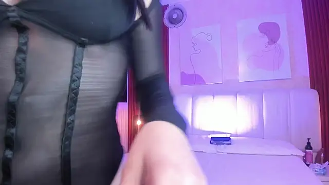 Maiasweet  online show from April 2026 02:09:02 AM