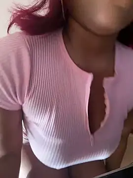 Snapshot of Kloe_rousse01 chatting on July 2026 09:13:01 PM Kloe rousse01 online show from July 2026 09:13:01 PM