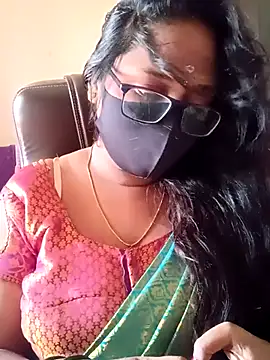 Snapshot of poojag_2 chatting on July 2026 06:16:01 AM poojag 2 online show from July 2026 06:16:01 AM