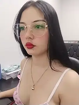 veleria allurin online show from June 2026 02:04:02 PM