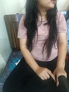 Snapshot of neelam_rawat chatting on May 2026 06:42:02 AM neelam rawat online show from May 2026 06:42:02 AM