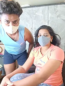 Snapshot of Tamil_ramantic_partner chatting on June 2026 04:33:01 PM Tamil ramantic partner online show from June 2026 04:33:01 PM