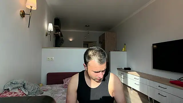 Daniel ice online show from March 2026 01:33:01 PM