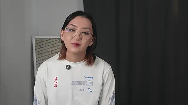 DeeCosca online show from March 2026 06:07:02 AM