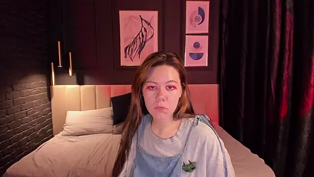 Vanessa ama online show from May 2026 06:35:02 PM
