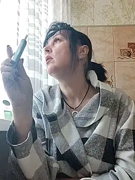 HelgaDennis online show from March 2026 07:45:02 AM