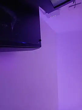 Snapshot of SalomeFire chatting on May 2026 04:02:02 PM SalomeFire online show from May 2026 04:02:02 PM