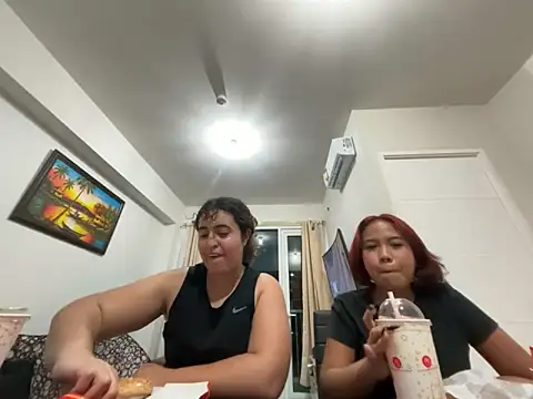 misscutee online show from April 2026 03:50:02 PM