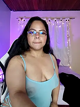 ROUSSE SINCLAIR online show from May 2026 10:26:01 PM
