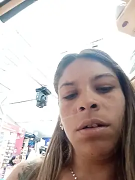 alanna6950 online show from June 2026 03:21:02 PM