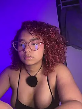 lara curly online show from June 2026 11:54:01 PM